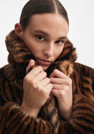 THROWBACK CROPPED FUR