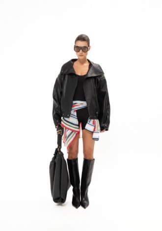 BLACK LEATHER SHOULDER BAG