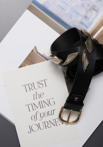 “TENDERNESS” LEATHER BELT