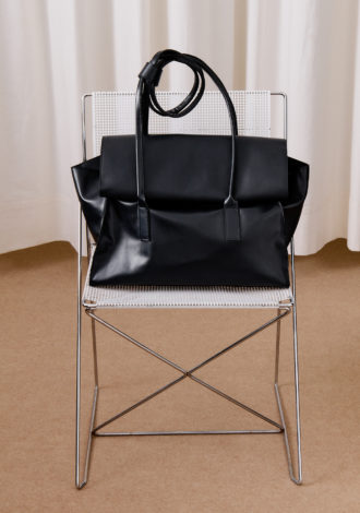 FOLDOVER BAG BLACK