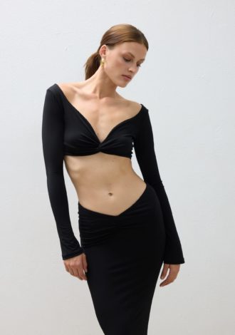 COMBOS 0127 CROP TOP LONG SLEEVE BLACK